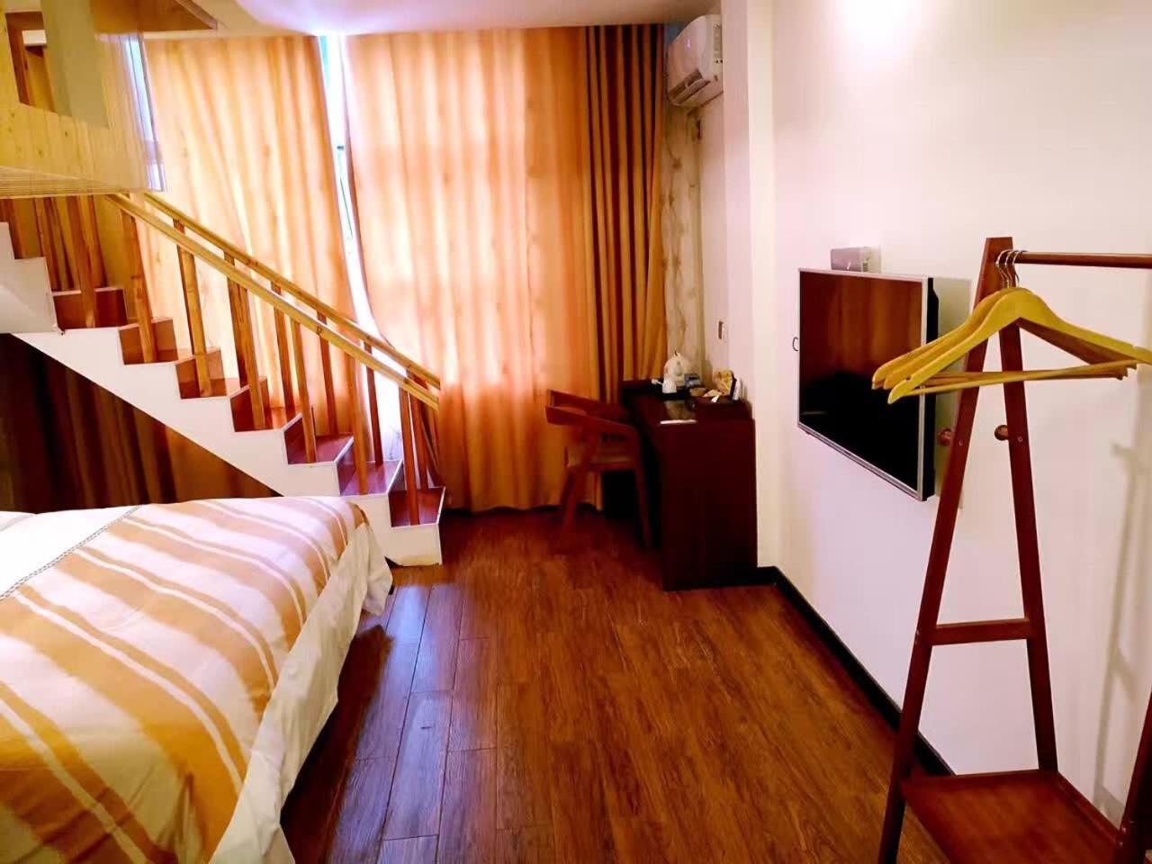 Family Hotel Zhangjiajie Exterior photo